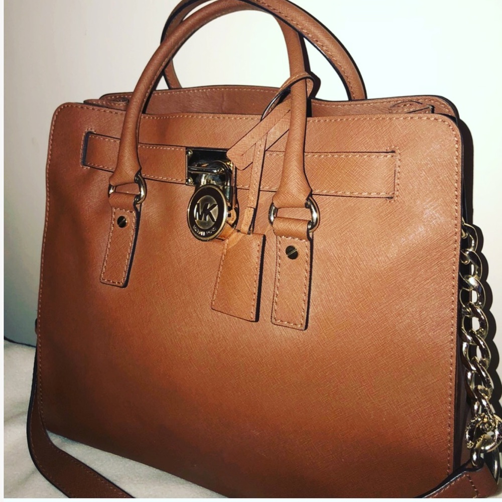 Michael Kors Hamilton Satchel!!